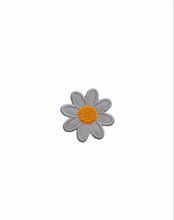 Load image into Gallery viewer, Daisy Flower Patch
